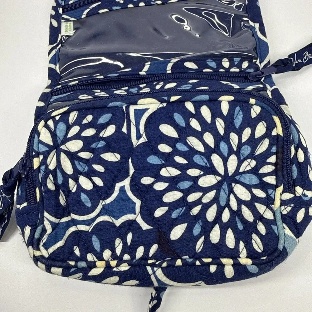 Vera Bradley Blue White Small Jewelry Make Up Case Wallet Petal Splash